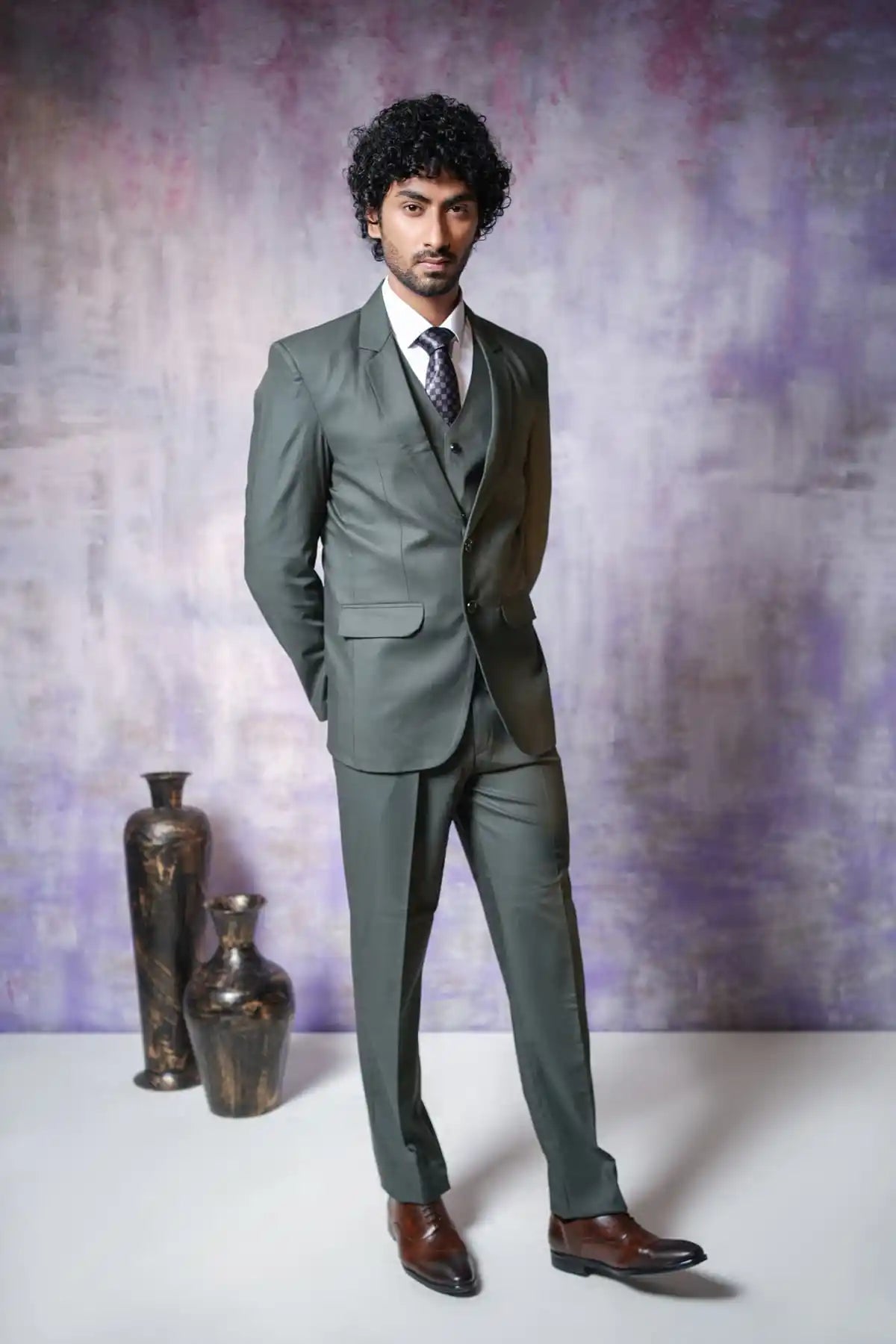 Emerald Elegance Three-Piece Suit, 3-PC Suit - Kavarsa