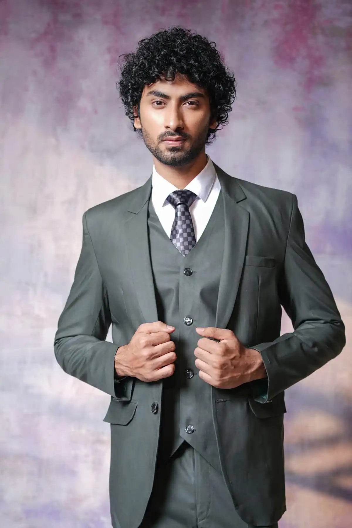 Emerald Elegance Three-Piece Suit, 3-PC Suit - Kavarsa