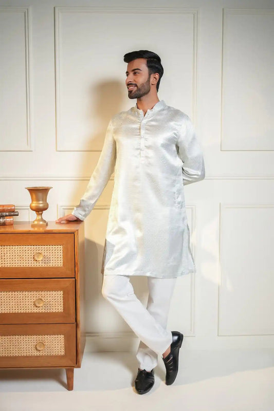 Elegant White Kurta, Jacquard Kurta - Kavarsa