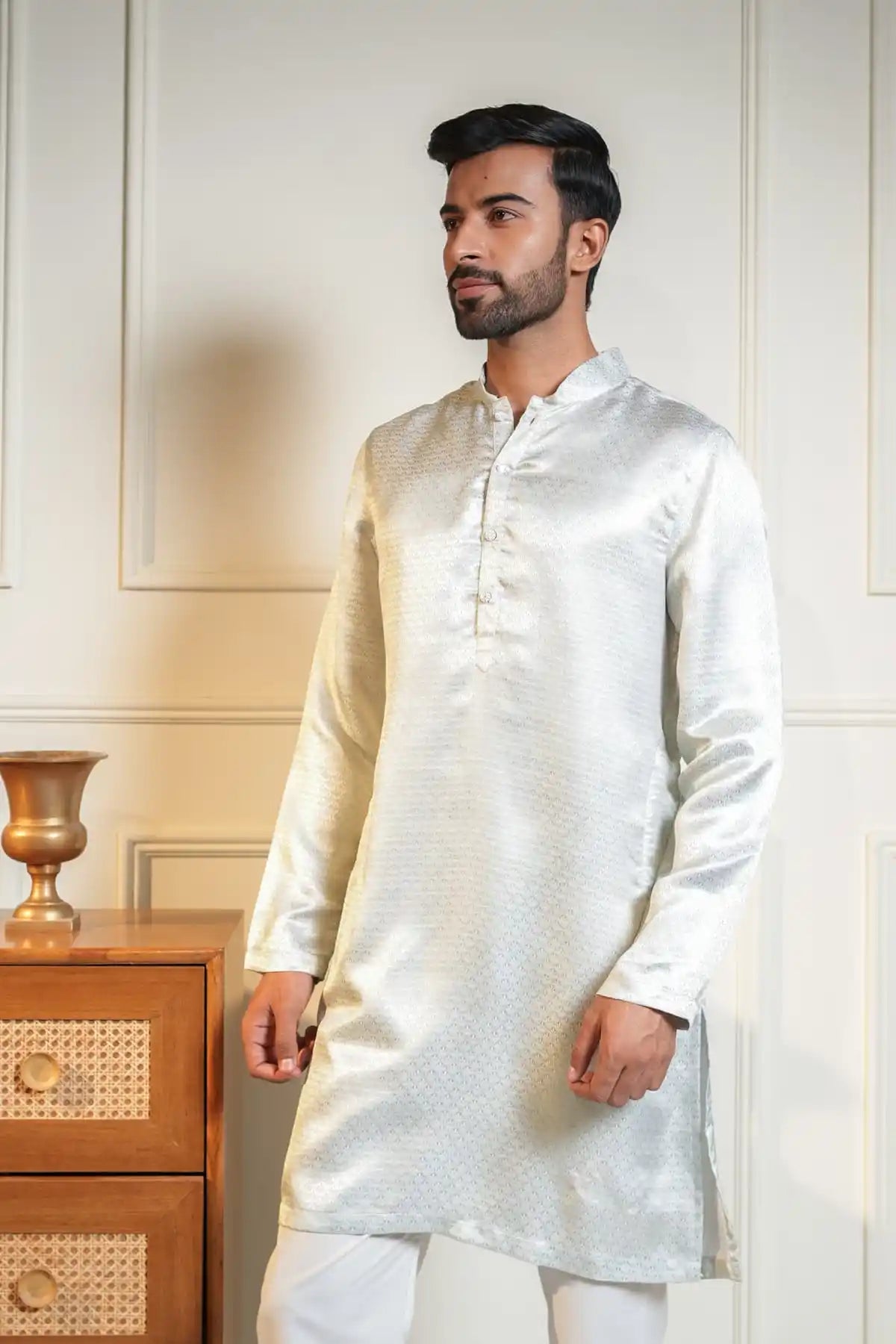 Elegant White Kurta, Jacquard Kurta - Kavarsa