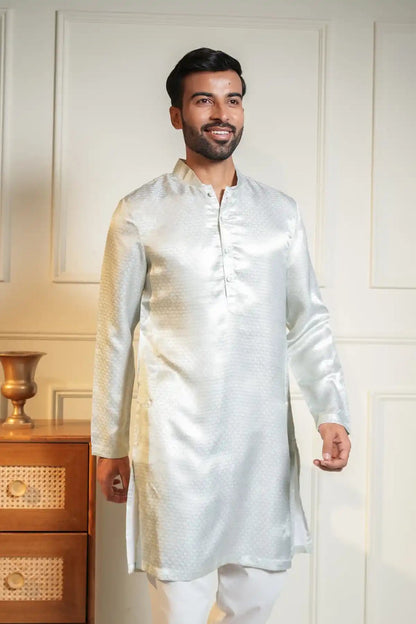 Elegant White Kurta, Jacquard Kurta - Kavarsa