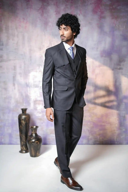 Modern Black Three-Piece Suit, 3-PC Suit - Kavarsa